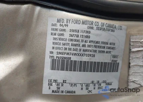 1999 Mercury Grand Marquis Gs из США, поврежденный, VIN 2MEFM74WXXX703928